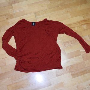 HIPPIE CHIC  Women's Sz L Ruched Side Blouse